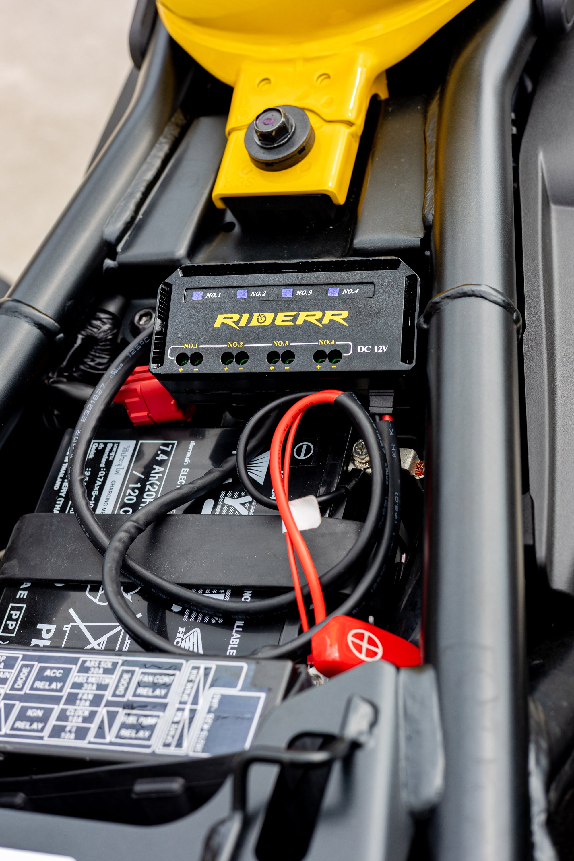 RIDERR Fuse Hub