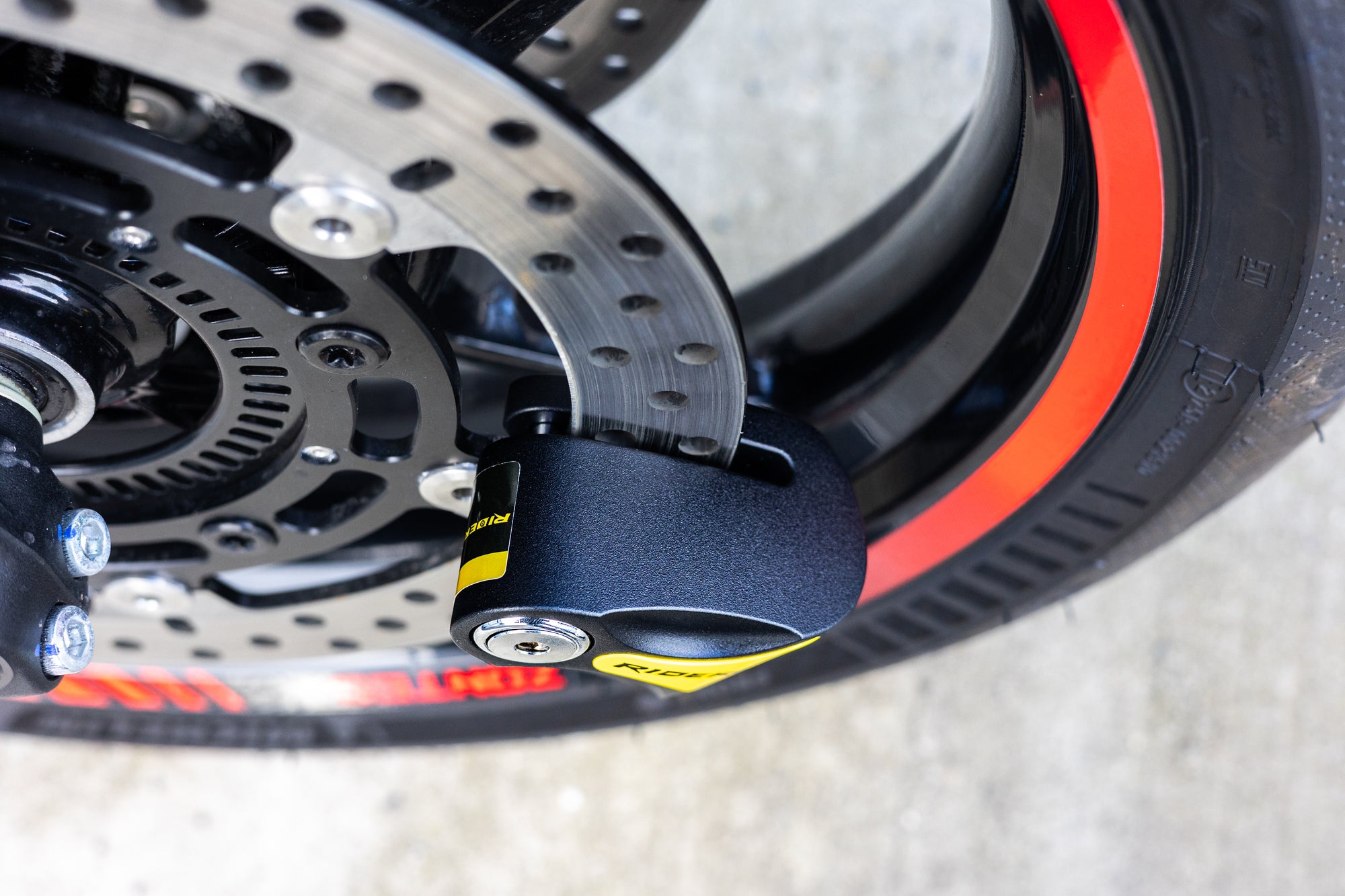 RIDERR RIOT Alarm Disc Lock - Yellow
