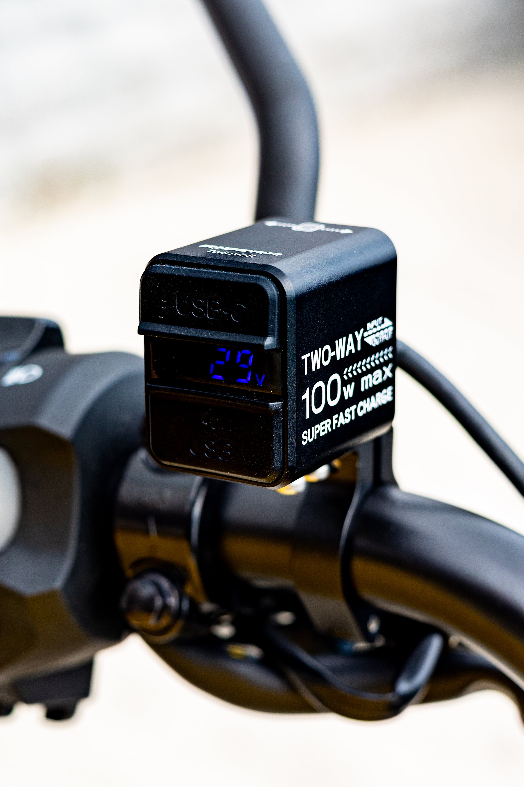 RIDERR TwinVolt 2-Way Charger