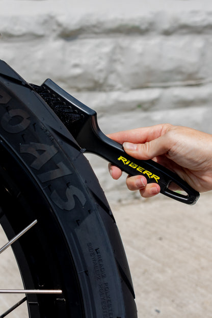 RIDERR Tyre Brush