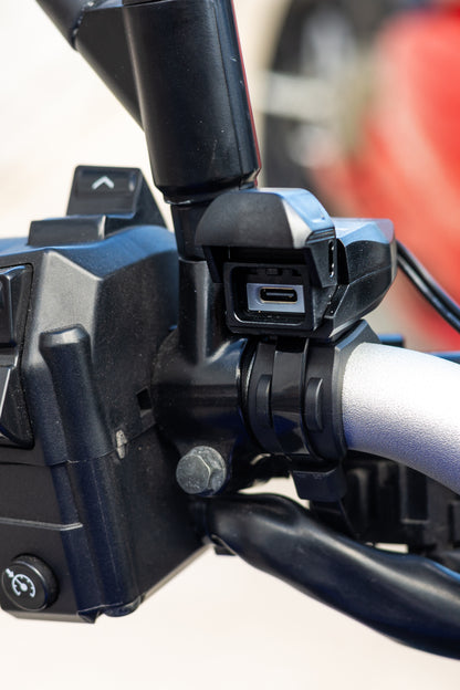 RIDERR USB-C Handlebar Charger