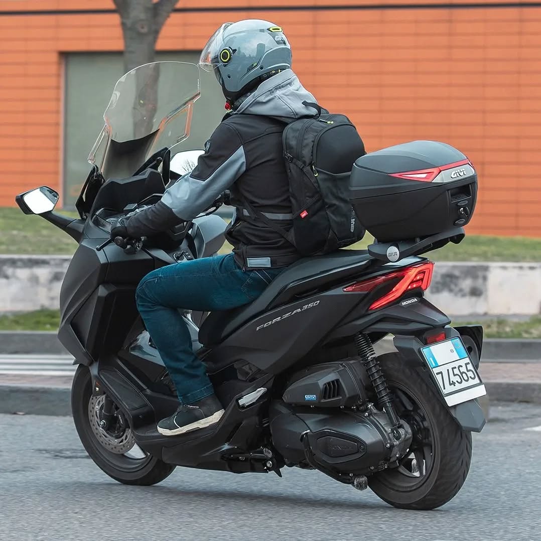 Givi EA129 Backpack